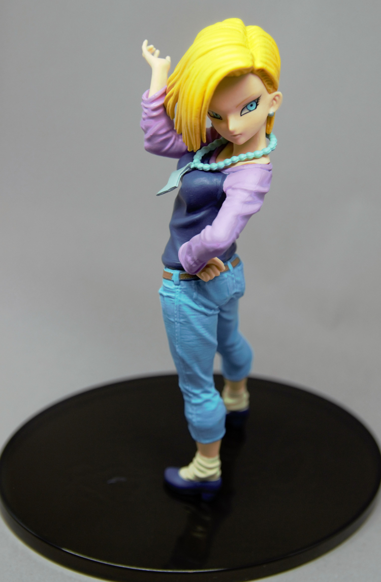 dragonball-c-18-banpresto-1